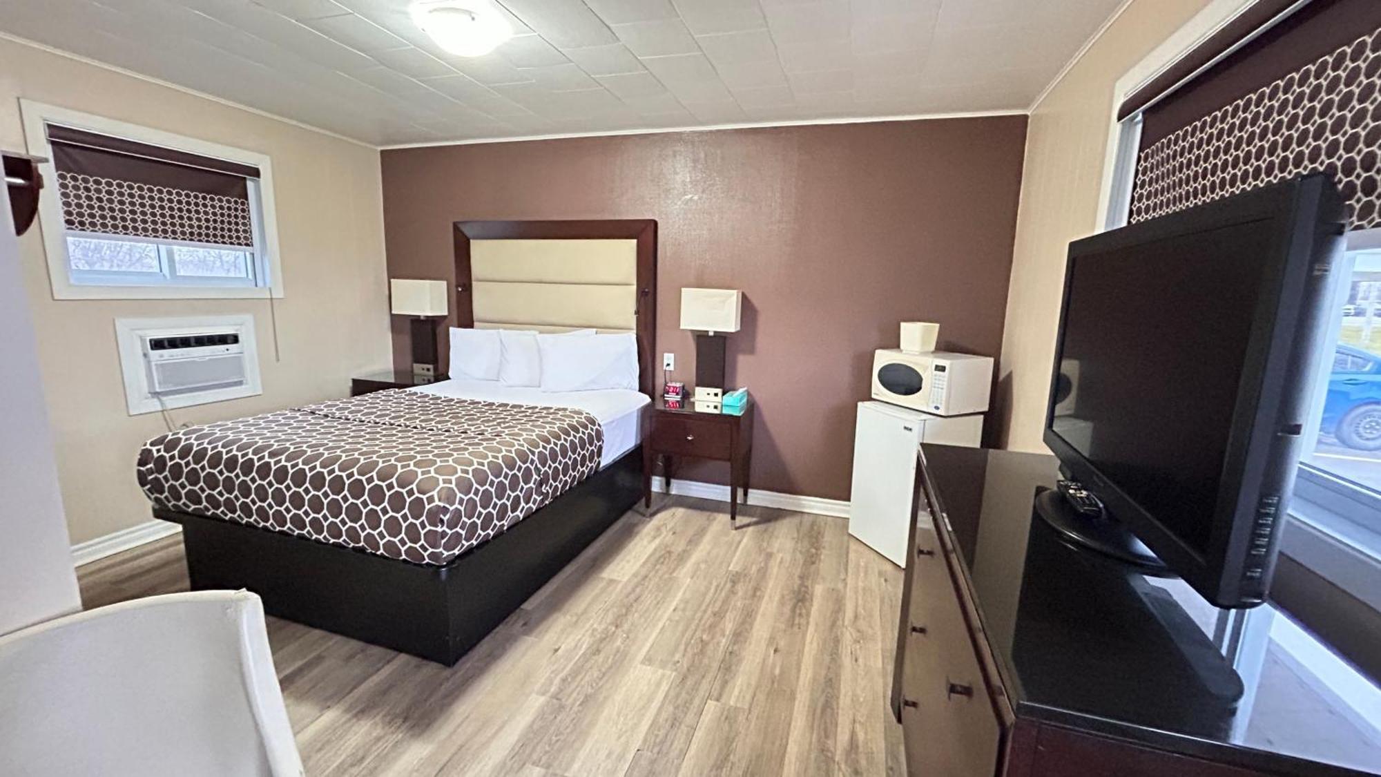 Rogers Motel Smiths Falls Exterior foto